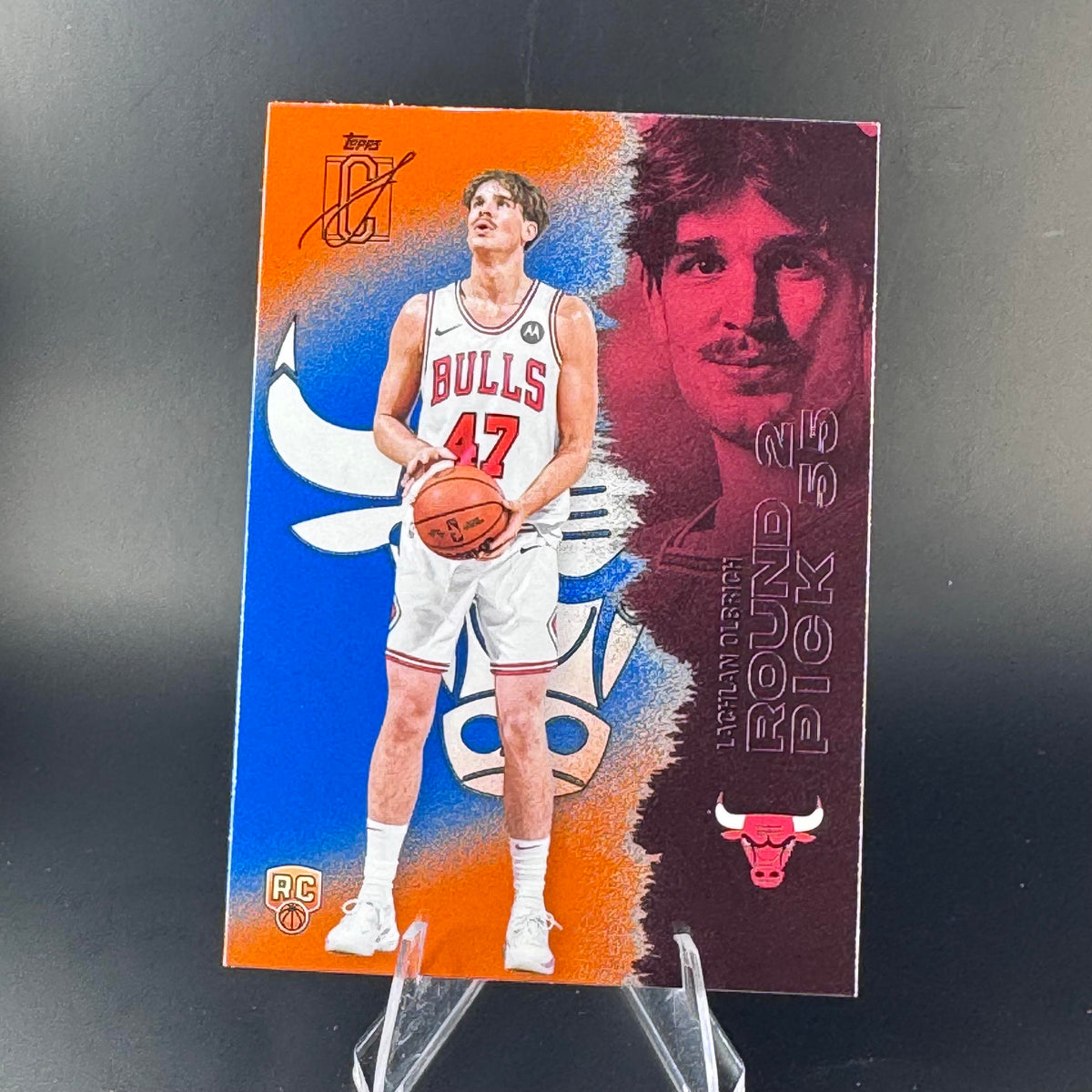 Lachlan Olbrich #145 Blue & Orange 2025-26 Topps Signature Class Chicago Bulls