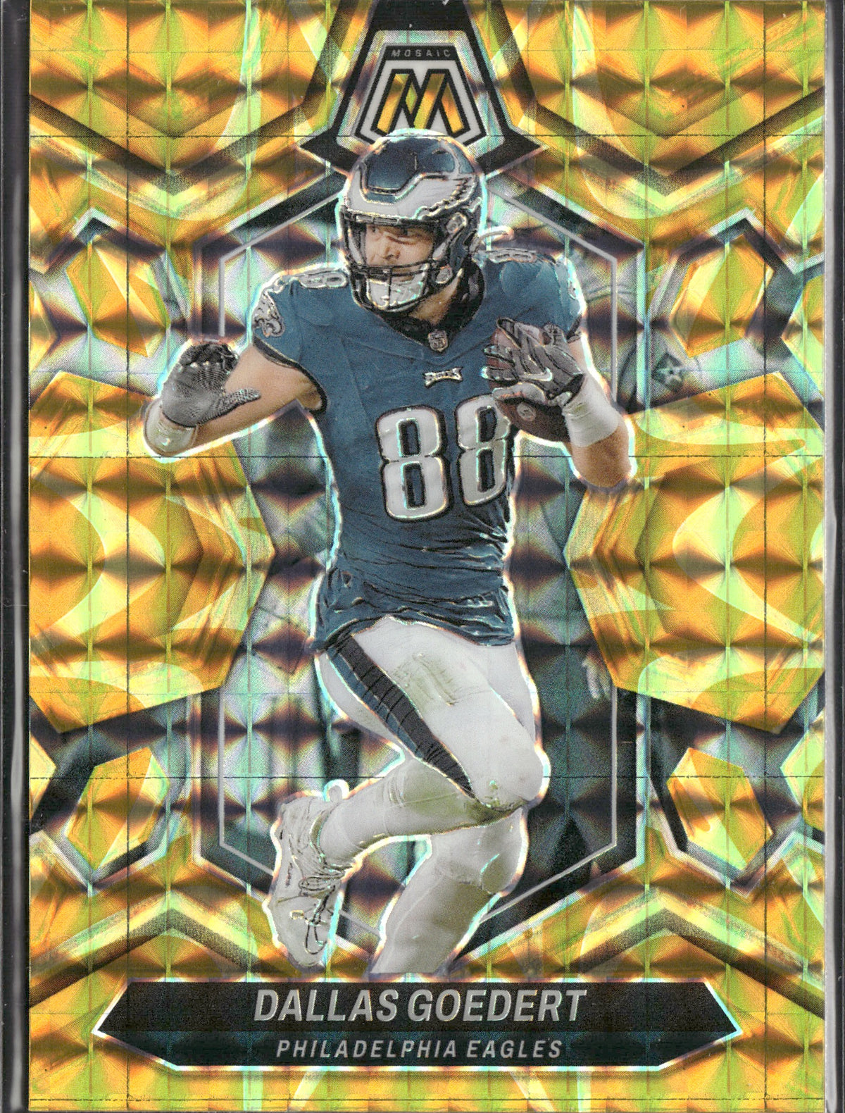 Dallas Goedert #180 Mosaic Reactive Yellow 2024 Panini Mosaic Eagles